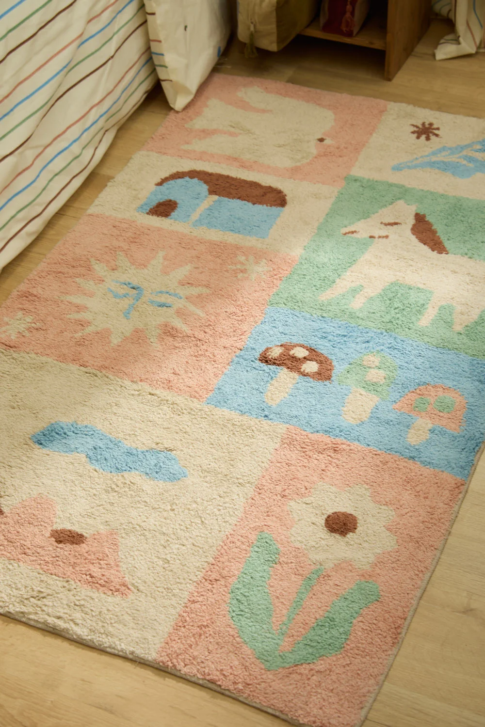 Alfombra ilustrada Camp - Image 7