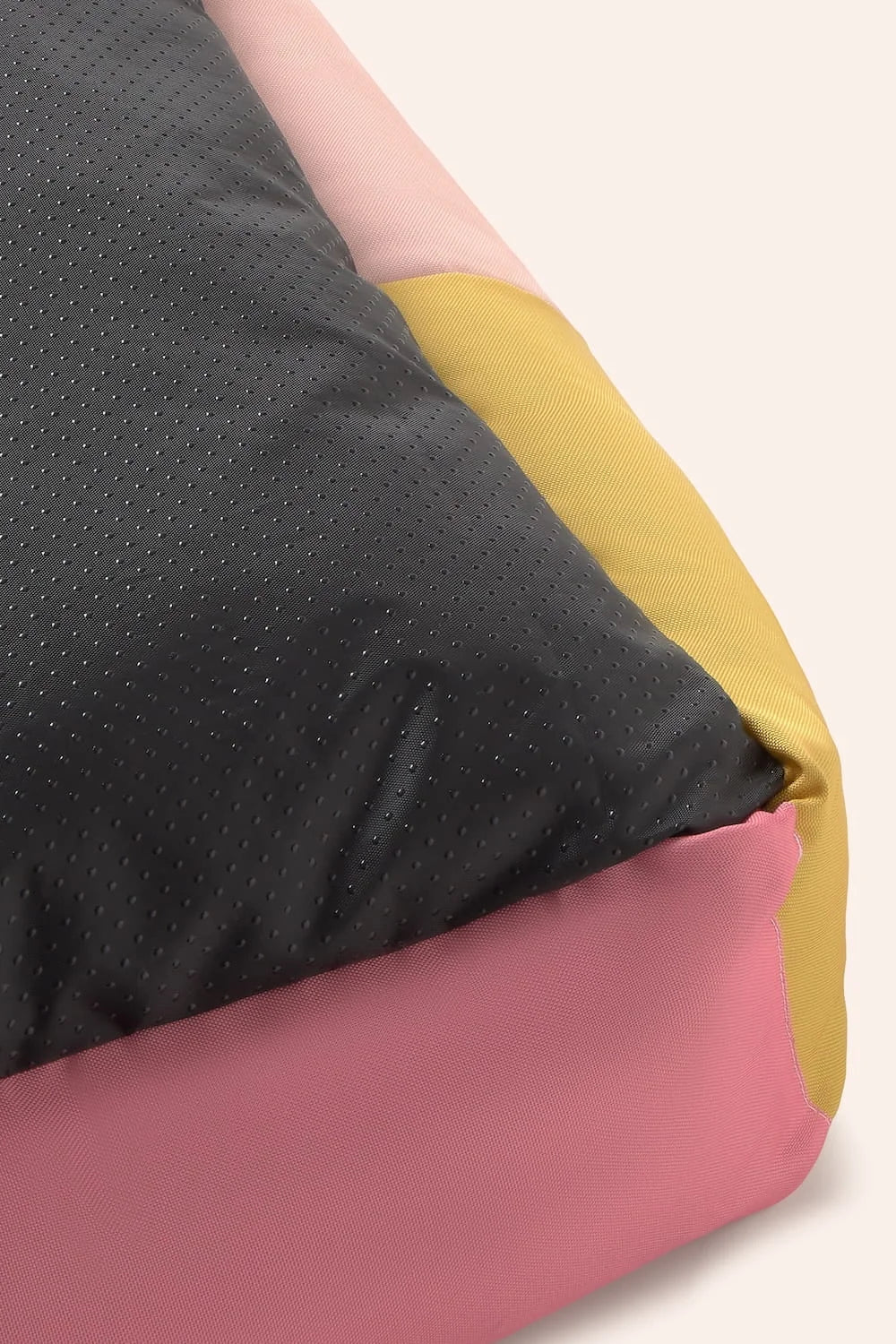 Cama rosa para mascotas Buby - Image 12