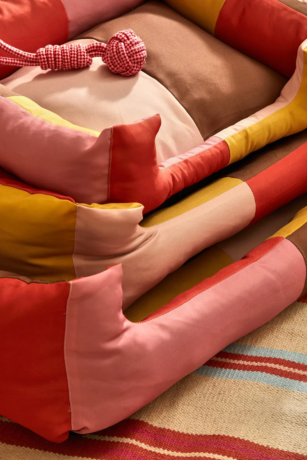 Cama rosa para mascotas Buby - Image 2