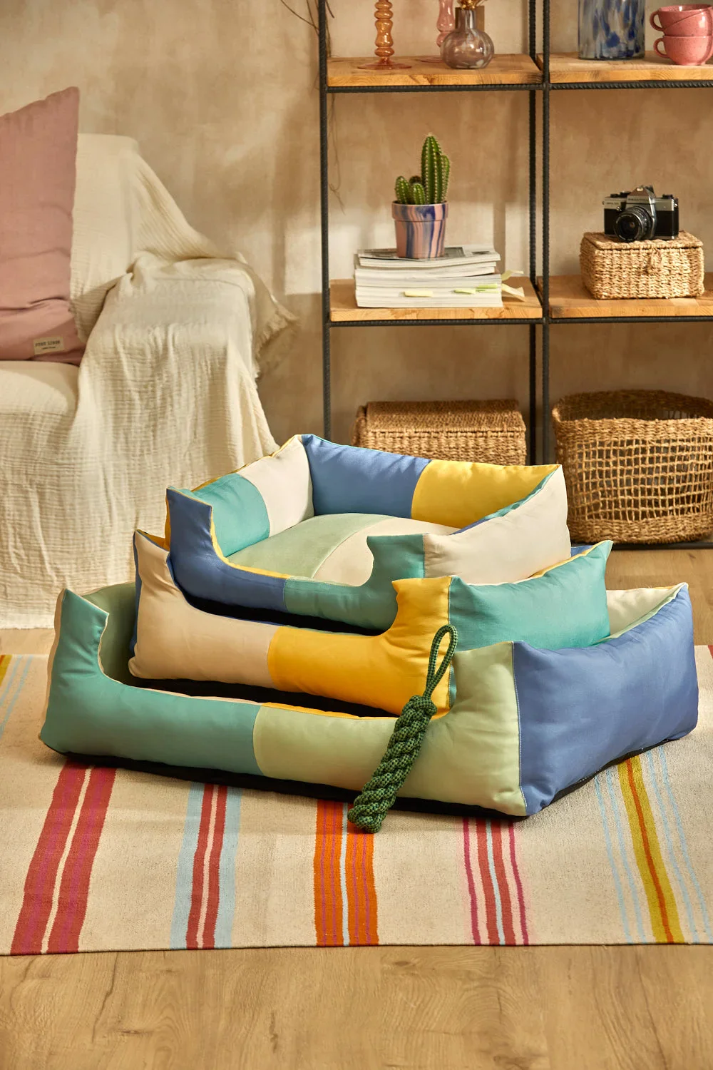 Cama turquesa para mascotas Buby