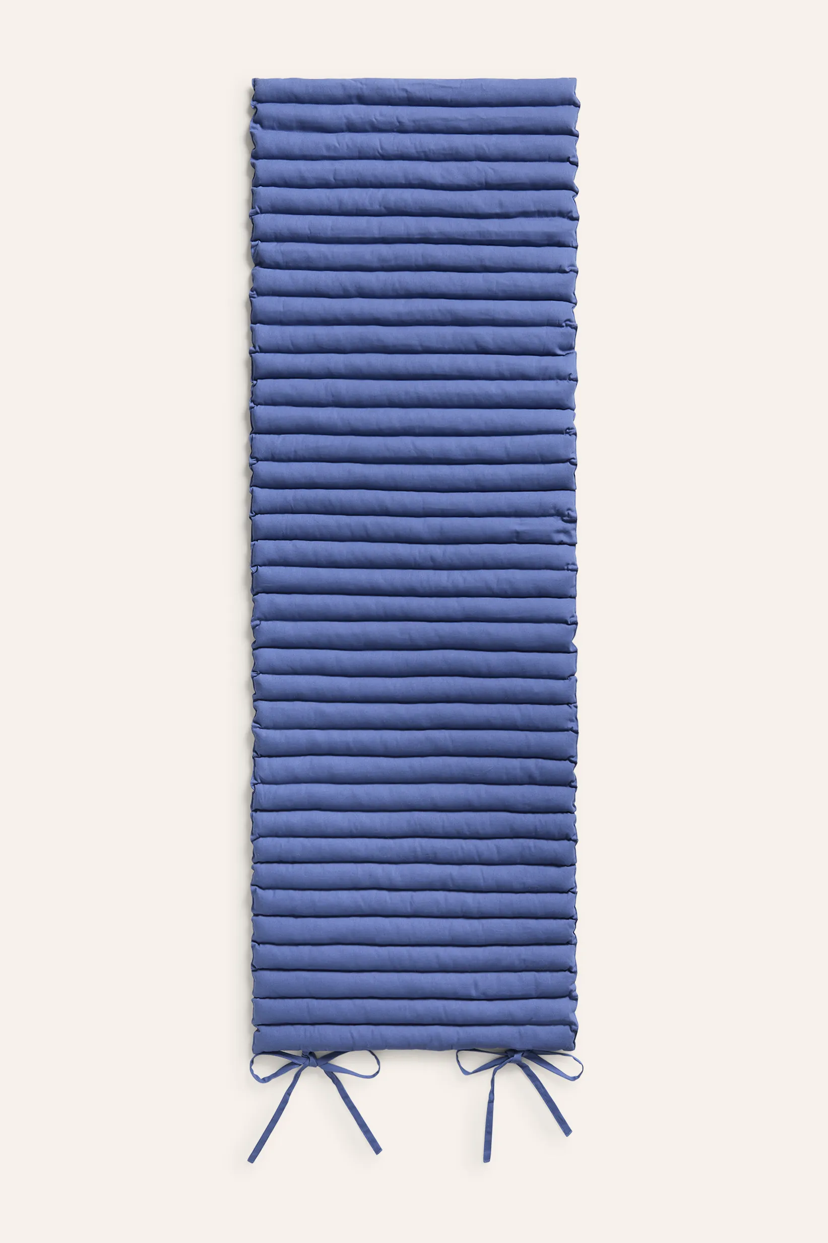 Cojín de hamaca azul oscuro Gavema - Image 8