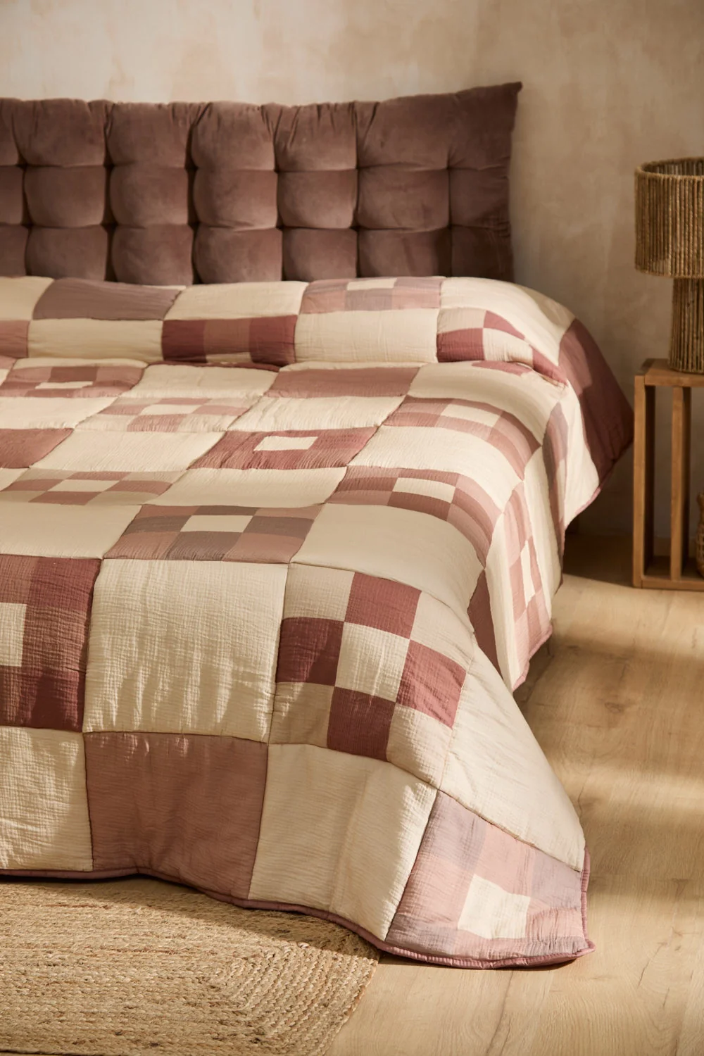 Edredón de patchwork en tonos tierra Renne