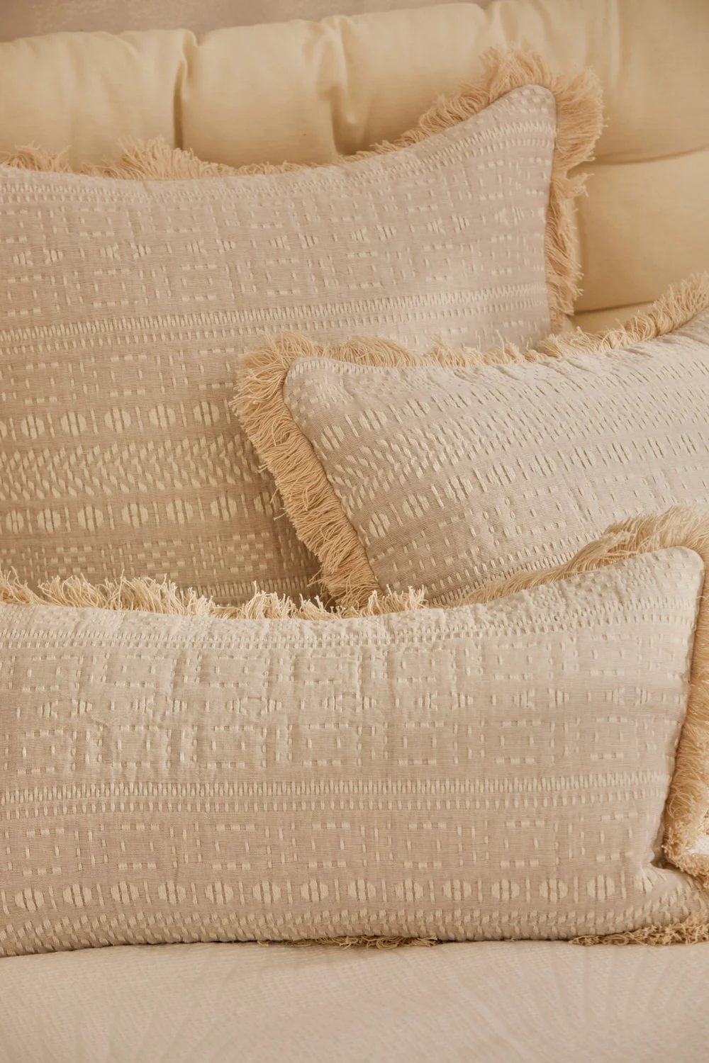 Funda de cojín cuadrada de algodón jacquard beige Dakota - Image 3