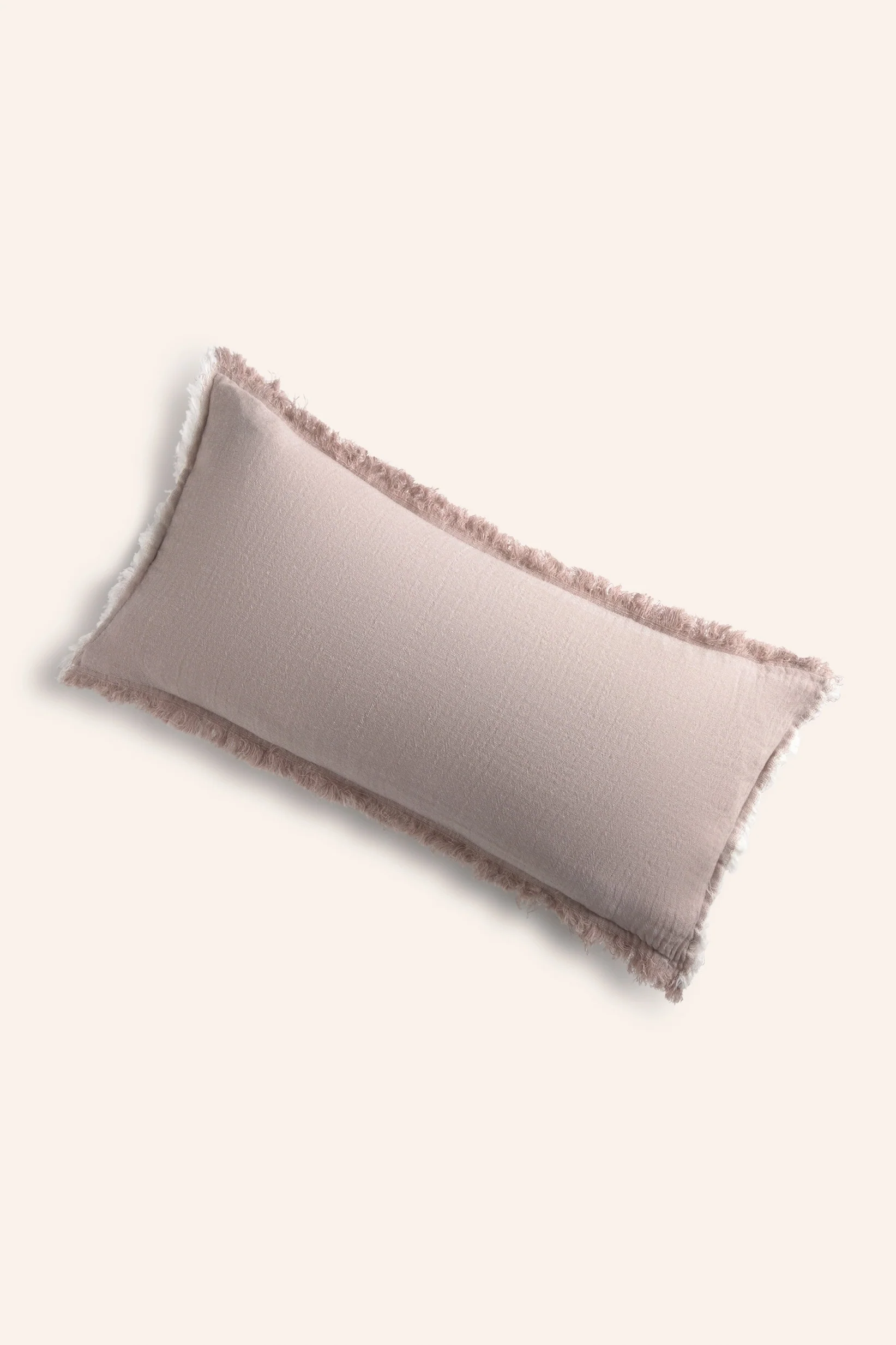 Funda de cojín rectangular de muselina de algodón en tono piedra Layer - Image 4