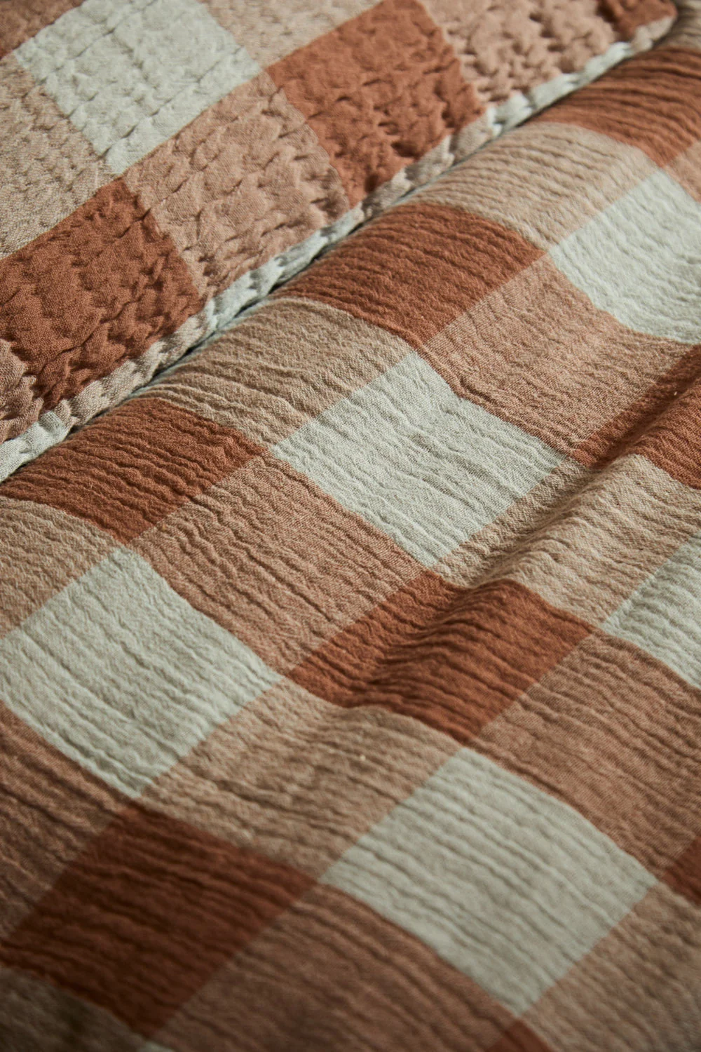 Funda nórdica + juego de almohada de muselina de algodón a cuadros marrones Oslo - Image 3