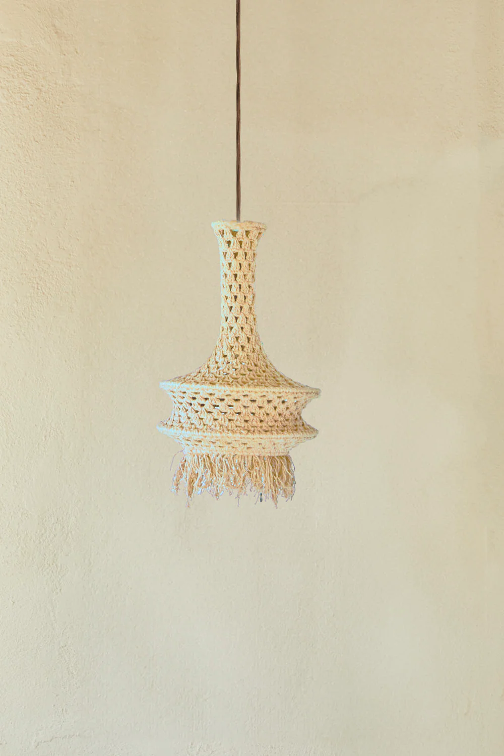 Pantalla pequeña para lámpara de techo de crochet cruda Pleko - Image 3