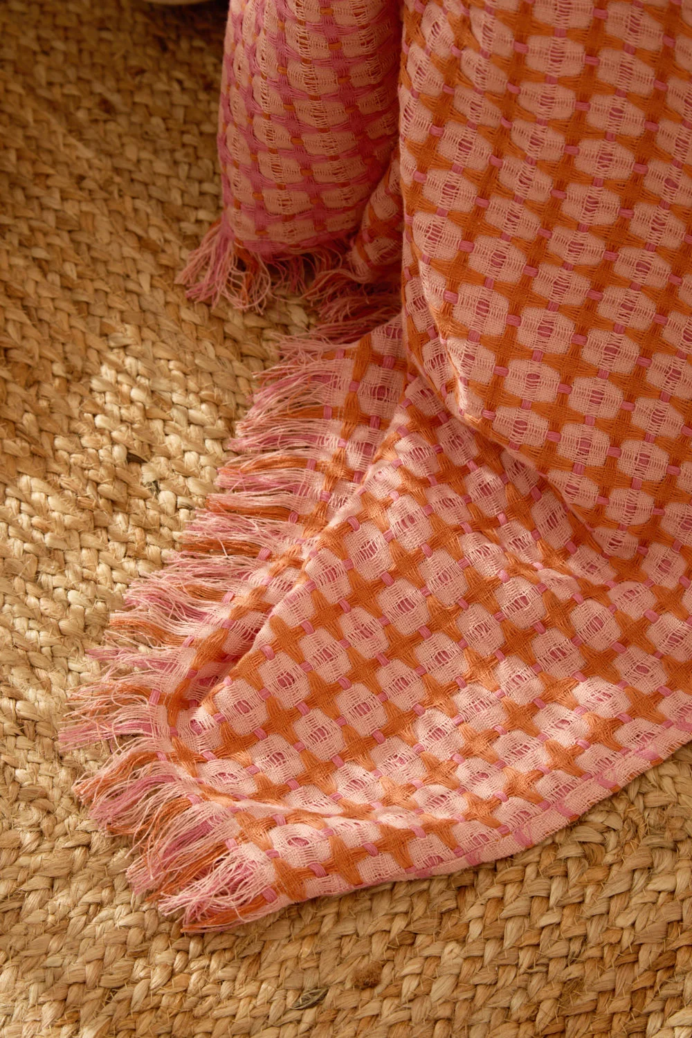 Plaid tejido en patrón rosa Jan - Image 4